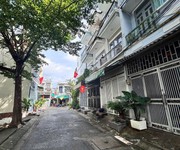 2,46 tỷ- gần huỳnh tấn phát - đường nhựa xe 7 chỗ đậu trước nhà- 4 tấng, kiên cố- 4 phòng ngủ