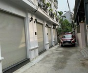 Nhà đẹp cạnh nhổn   lô góc, thang máy, ô tô