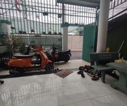 Hẻm xe hơi   vào tận cửa, sạch sẽ   an ninh   hàng xóm thân thiện giá chỉ 4,5 tỷ.
