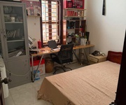 1 Căn góc bà triệu, nhà đẹp dân xây , 15m ra oto , sát mặt phố, cạnh trường học và bãi gửi oto.