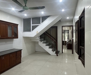 Mặt phố yên lạc bán 90M tặng nhà ô tô kinh doanh hai bà trưng