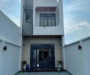 4 Nhà 1 trệt 1 lầu   Kiến trúc hiện đại, diện tích 100m , giá chỉ 2 tỷ 4