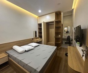 3 Bán nhà đẹp 2 tầng mặt tiền đường nguyễn hữu huân - giá 11 tỷ.