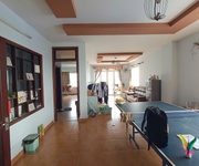 Dt   100 tr/tháng - mt tận 9m -tòa nhà lê bôi - phạm thế hiển - 142m2 - 7 tầng thang máy - văn