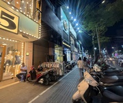 Mặt phố  chùa bộc siêu vip. diện tích 45m nhà 5 tầng chủ bán nhanh 42 tỷ.  - 2 mặt - kinh doanh