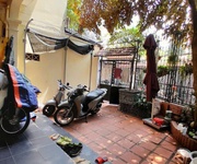 2 Lô góc - gần hồ - xe 24 chỗ chạy quanh nhà - sổ đỏ chính chủ