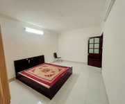 2 Tập thể đội cấn 70m 2pn, sạch đẹp, ô tô, 4.3 tỷ trung tâm ba đình