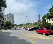 Bán nhà ngọc thuỵ, 130m, mặt tiền 6.5m, ngõ ôtô thông, 7 chỗ vào nhà