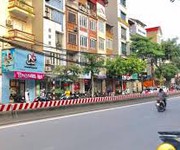 Chính chủ cần bán gấp nhà mặt ngõ lạc long quân tây hồ 40m2 giá 12,3 tỷ .