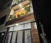 Nhà mới đẹp gần đường phạm văn đồng - dt32m2 - 5 tầng - giá 5.5 tỷ - gần ô tô trung tâm