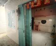 Nhà góc 2 tầng cách mặt tiền bông sao 1 căn p5q8. giá: 2.85 tỷ