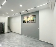 Nhà 3 tầng mới hẻm 266 nguyễn duy p. chánh hưng. giá 2,95 tỷ tl