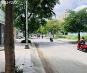 4 Bán đất kdc đông thủ thiêm, 6x22m , sổ đỏ