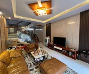 Cho thuê nhà Văn Cao vị trí đẹp, 4 phòng ngủ  50m2 .