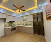 6 Bán nhà ngõ 83 Nguyễn Khang Yên Hoà 45m2x6 tầng Gara ô tô, giá chỉ 17.9 tỷ