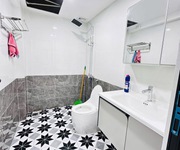 4 Nhà tt trung tâm cầu giấy-3 ngủ-full nộ thất-2 thoáng trước sau  tầng 4-40.8/80m2- 4,35 tỷ