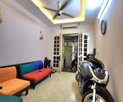 Bán nhà Bạch Mai   Tạ Quang Bửu, DT 55m  x 5 tầng, ngõ thông tứ tung.