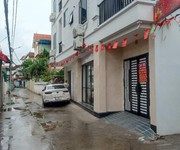 Nhà mới ở ngay nhổn, mt 4.2m, 6 tầng, 35m2, giá nhỉnh 5 tỷ