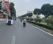 2 Bán nhà mặt tiền 17x49m giá 145 tỷ đường trường chinh