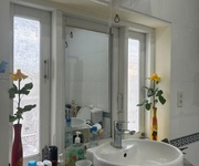 Whole house for rent - Cho thuê nhà nguyên căn Whole house for rent - Cho thuê nhà nguyên căn