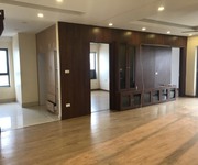 1 Cho thuê chung cư Capital Garden, 102 trường chinh, 130m 3 PN, đồ cơ bản