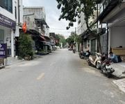 11 Bán 120,7m2 đất hai mặt đường tại ngõ 80 Hoa Lâm, Việt Hưng. Kinh doanh sầm uất, gần Big C