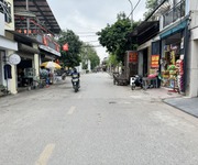 9 Bán 120,7m2 đất hai mặt đường tại ngõ 80 Hoa Lâm, Việt Hưng. Kinh doanh sầm uất, gần Big C