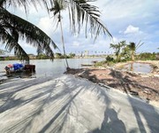 1.4x tỷ 50.9m2   100m2 ao giáp sông he dương kinh zalo 0567222555