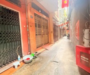 Thụy khuê - nhỏ xinh - dân xây - khung cột bê tông - gần hồ tây
