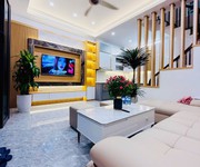 2 Chủ nhà cần bán nhà mới xây vũ tông phan  - ô tô cách 10 mét - 2 thoáng - tặng nội thất - 40m - 4