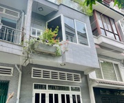 1 Căn duy nhất gần dương quảng hàm 2 tầng, 5x15m, hẻm 4m, gần khu ăn uống giá 7.2 tỷ, ở ngay 1 Căn duy nhất gần dương quảng hàm 2 tầng, 5x15m, hẻm 4m, gần khu ăn uống giá 7.2 tỷ, ở ngay