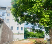 Bán đất cạnh bệnh viện đa khoa tỉnh Vĩnh Phúc. DT 100m2 hướng Đông giá 6 tỷ