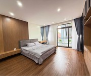 1 Nhà đẹp âu cơ - thang máy - 20m oto - 7 ngủ - nhỉnh 13 tỷ.