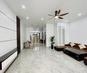 Cho thuê nguyên căn 5 phòng ngủ Vinhomes Marina