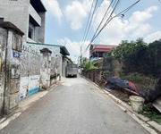 Cần bán 76,1m2 đất thôn Xuân Thụy  Kiêu Kỵ . Gần Vin 123 và Ecopark, đường thông 4m ô tô