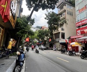 1 Hot     sở hữu ngay căn nhà mặt phố đẹp - vị trí đắc địa tại âu cơ - kinh doanh tốt