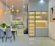 1 Chỉ 8.xx tỷ - 45m bán nhà ngọc thuỵ- gần ô tô- gần nhà văn hoá - thang máy- full nội thất.