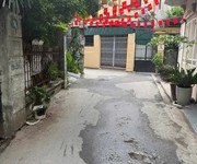 Nhà mới phố nguyễn văn cừ 32m2  6 tầng x 8.38 tỷ long biên hà nội.