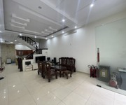 Cho thuê nguyên căn 8 ngủ khép kín Văn Cao, DT: 75m2.