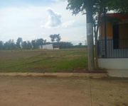 2 Bán đất ngang 5 dài 50, giá 1 triệu 2 /m2, nằm ngay kcn long hà