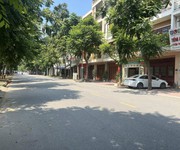 Bán lô đất mặt phố Hồng Châu, view công viên, ph Lê Thanh Nghị, TP HD, 70m2, mt 4.5m