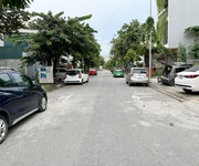 2 Cần tiền bán gấp 60m2 đất TĐC Trâu Quỳ, Phường Gia Lâm - Vị Trí Vàng, Mặt Đường Lớn