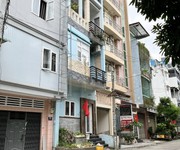 Bán nhà hai mặt tiền trước sau đường hà huy giáp , gân bên xe ngã tư ga - kinh doanh đa ngành nghề