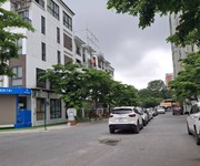 Hoàng Thành Mỗ Lao, đẳng cấp thượng lưu, 5 tầng thang máy.