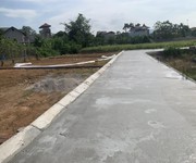 Bán đất phân lô tại hoà thạch, quốc oai, 100m2 view hồ, giá nhỉnh 2 tỷ sẵn sổ