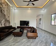 1 Biệt thự sân vườn ngay trung tâm hóc môn 155m2 ngang khủng 7m. gần chợ hóc môn.