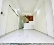 1 Nhà 3 tầng btct vừa ở vừa kinh doanh mặt tiền tân thới hiệp 9 45m2 gần st mega market. sát bên toà