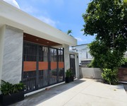 Biệt thự sân vườn ngay trung tâm hóc môn 155m2 ngang khủng 7m. gần chợ hóc môn.