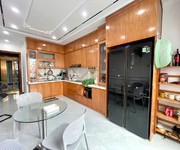 2 Phân lô ô tô tránh - hiếm - nhìn chấm thế chứ cách mặt ngõ có chục nhà - ở sướng yên tĩnh - gara ô