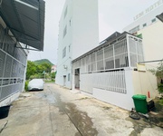 4 Bán nhà vị trí đẹp gần biển diện tích ngang 7,5m, tổng hơn 80m , thiết kế thoáng mát hiện đại